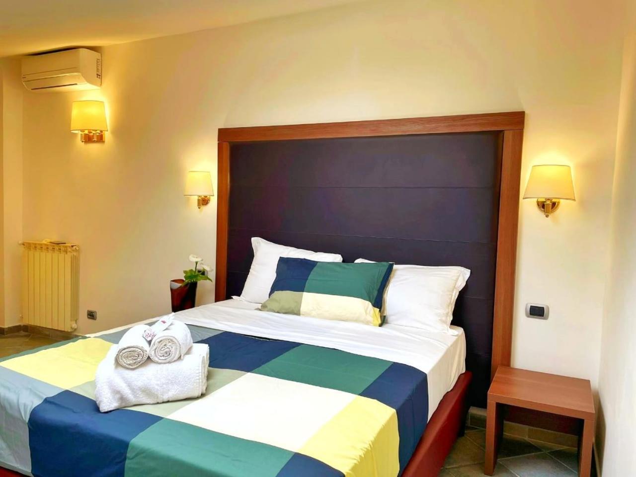 Attic Garden Hotel Рим Екстериор снимка