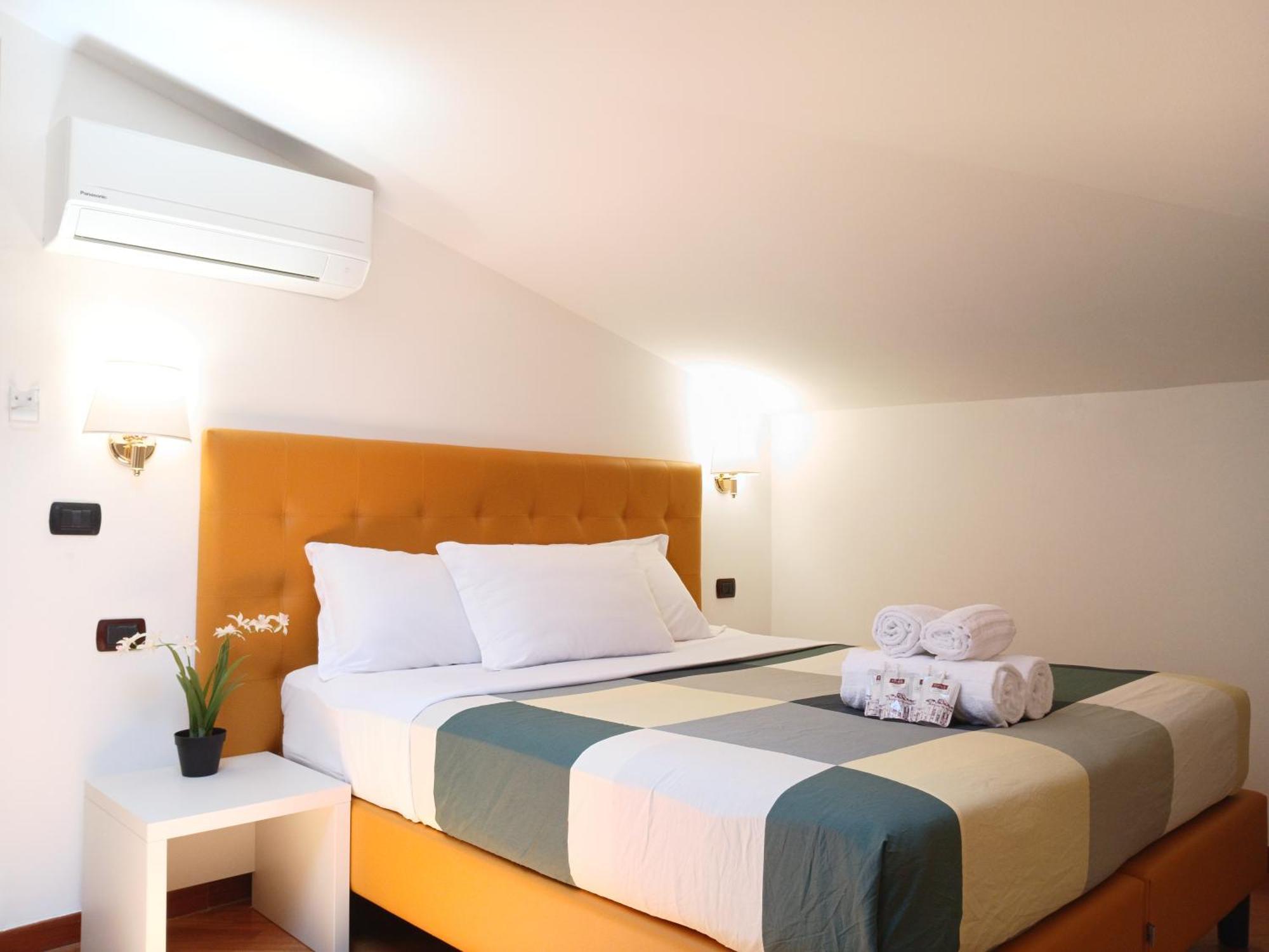 Attic Garden Hotel Рим Екстериор снимка